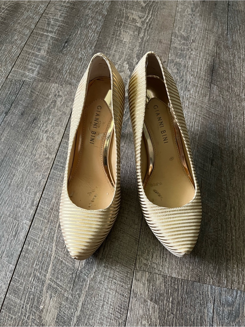 Gianni Bini Gold Ribbed Pointed-Toe Pumps